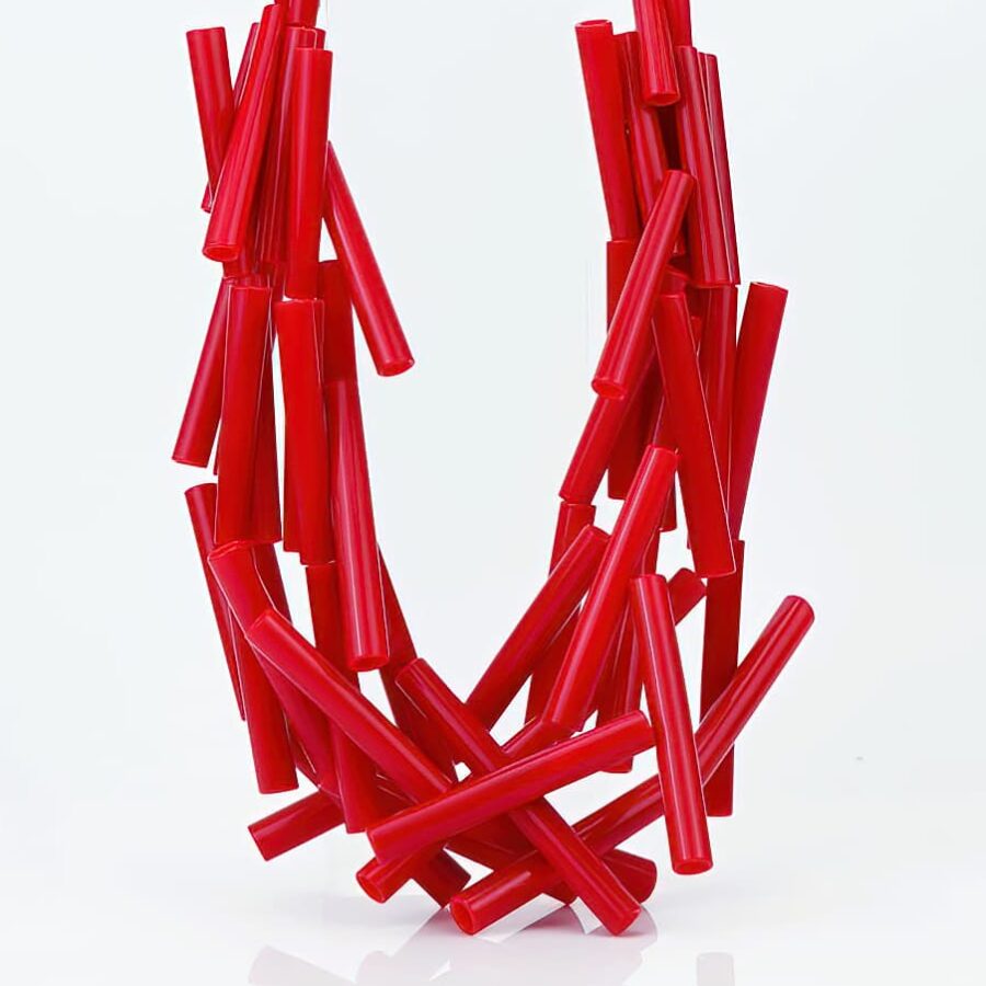 |red| TUBES NECKLACE
