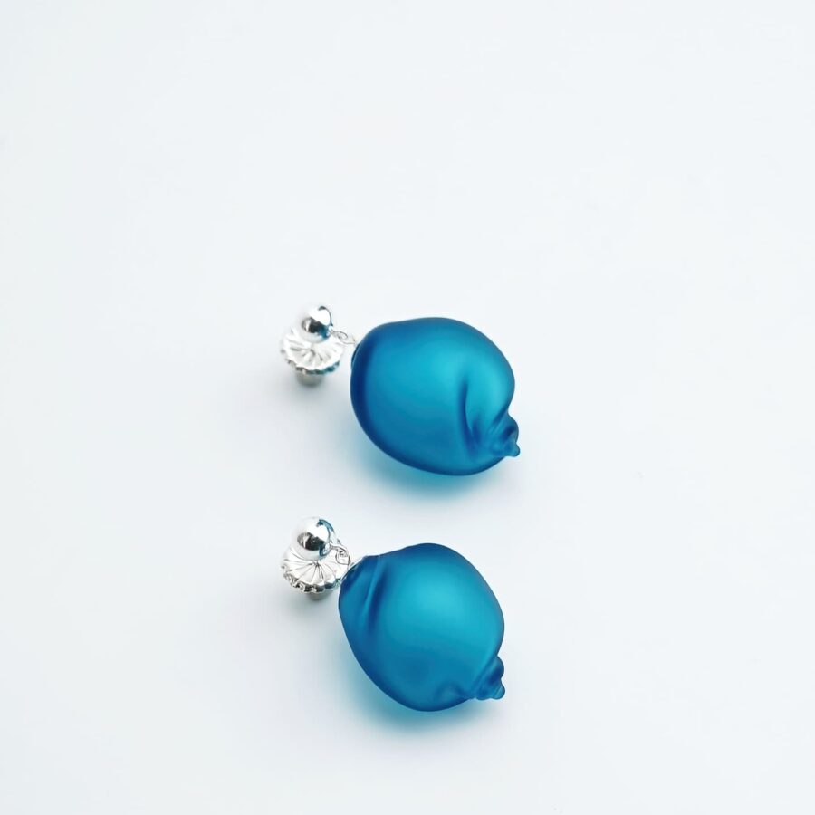 CURVED LINE EARRINGS |teal matte|