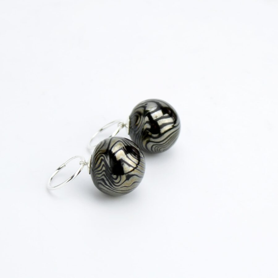 |black|silver| MOCUME EARRINGS