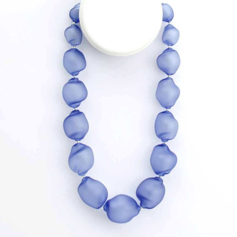 |dark blue| CURVED LINE NECKLACE
