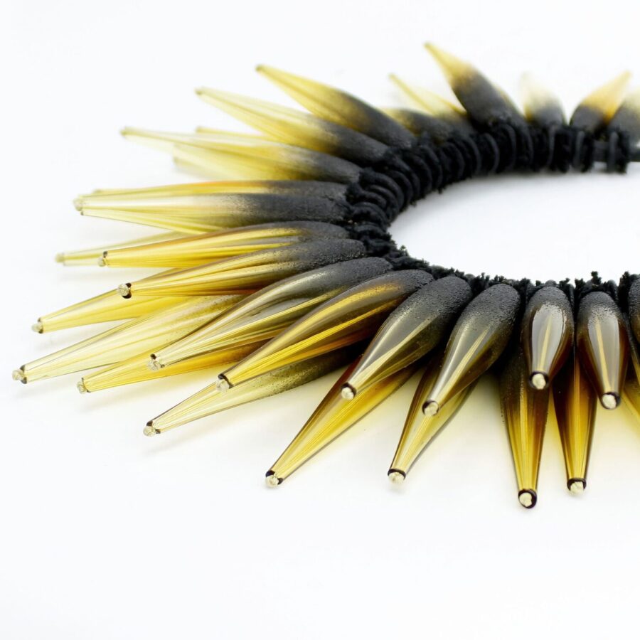 |amber| GIRASOLE NECKLACE