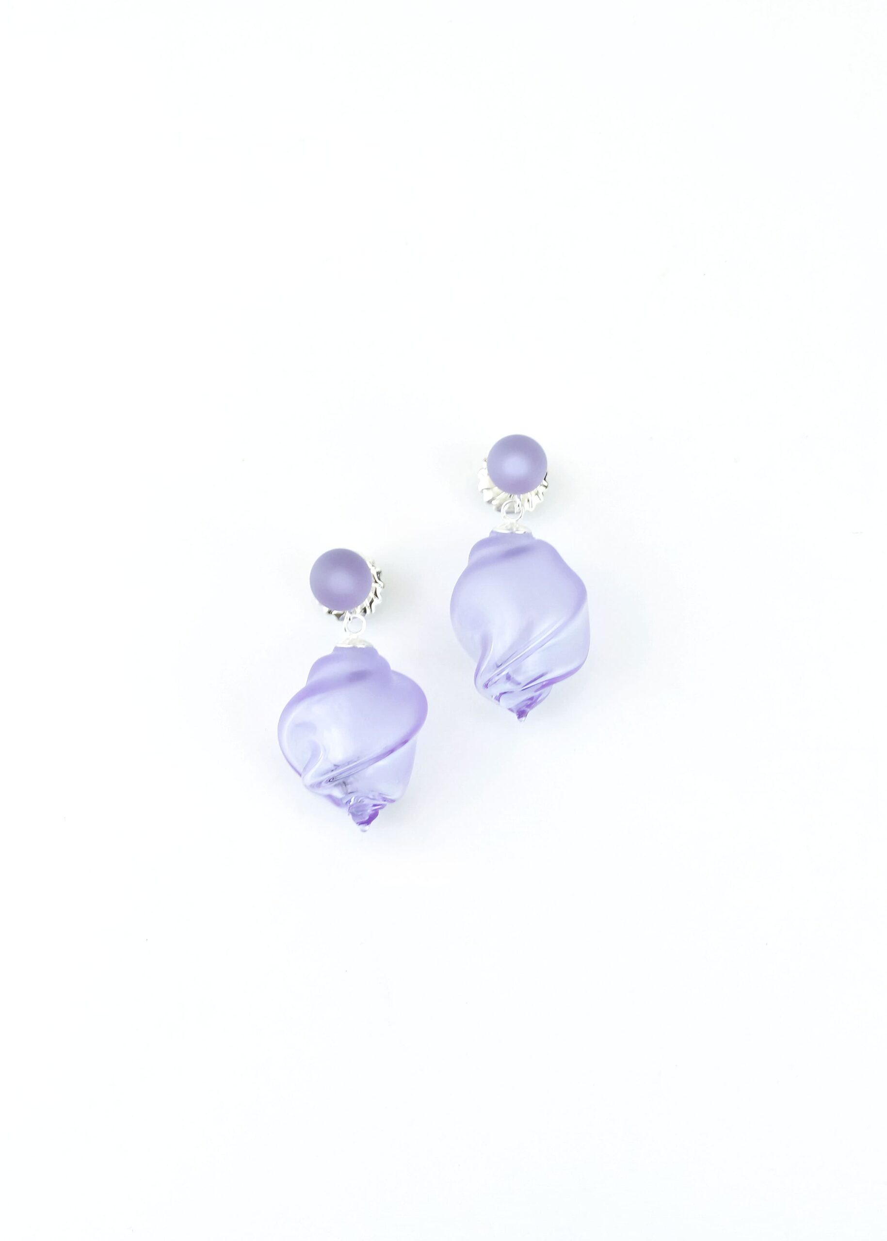 CURVED LINE EARRINGS |fuchsia with fuchsia| - Image 2