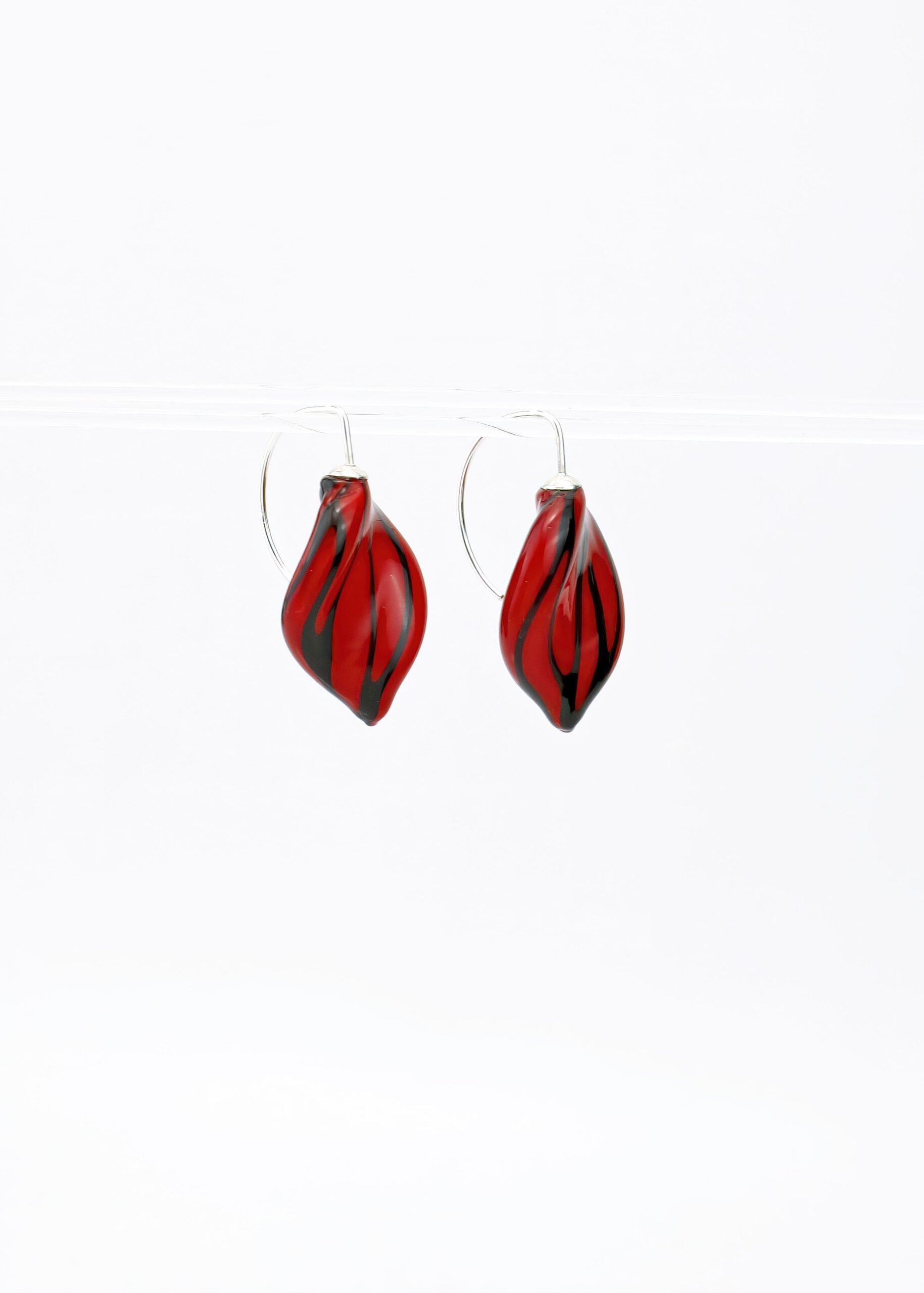 LEAFFORM EARRINGS |red| - Image 2