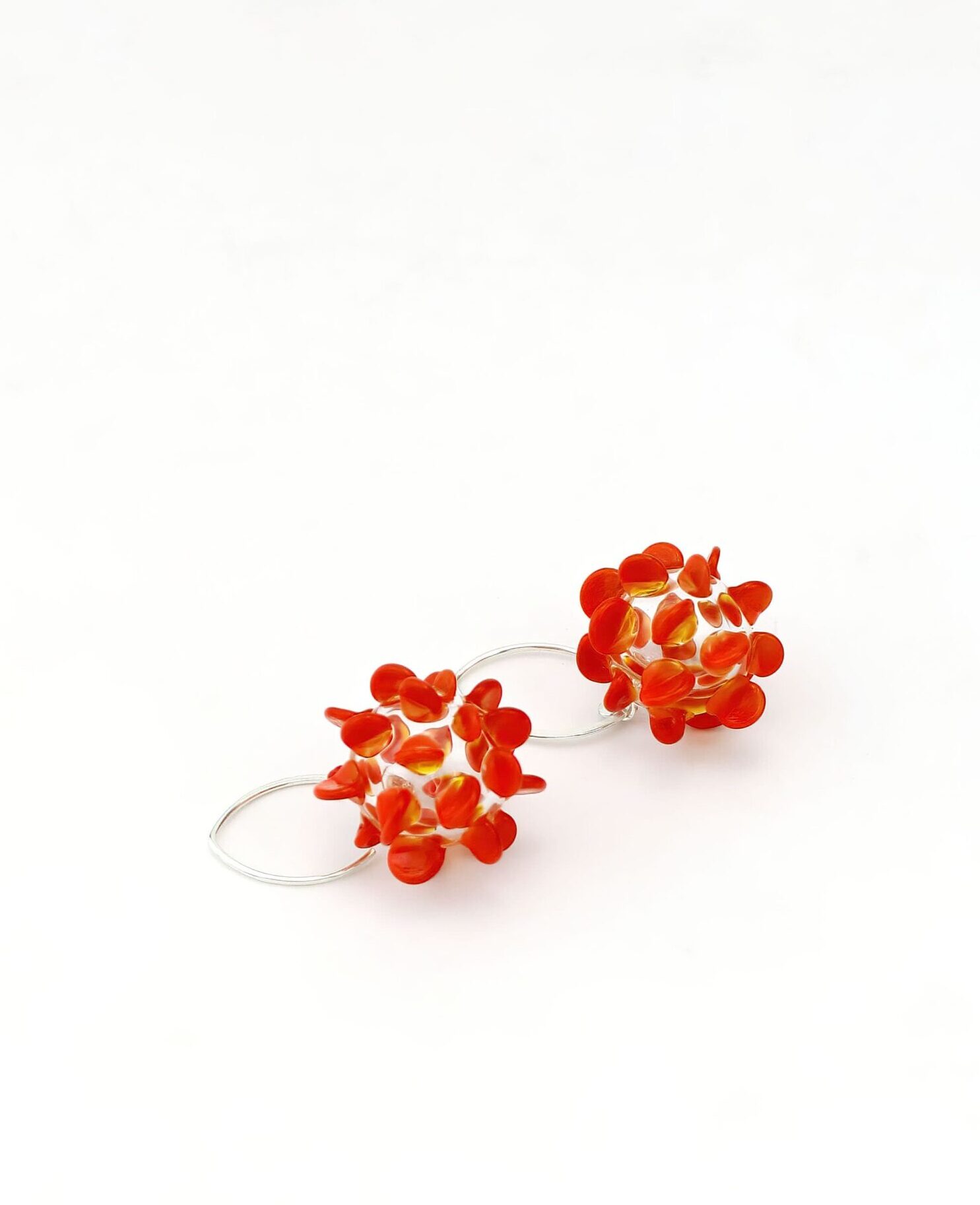 LILAC EARRINGS |orange red|