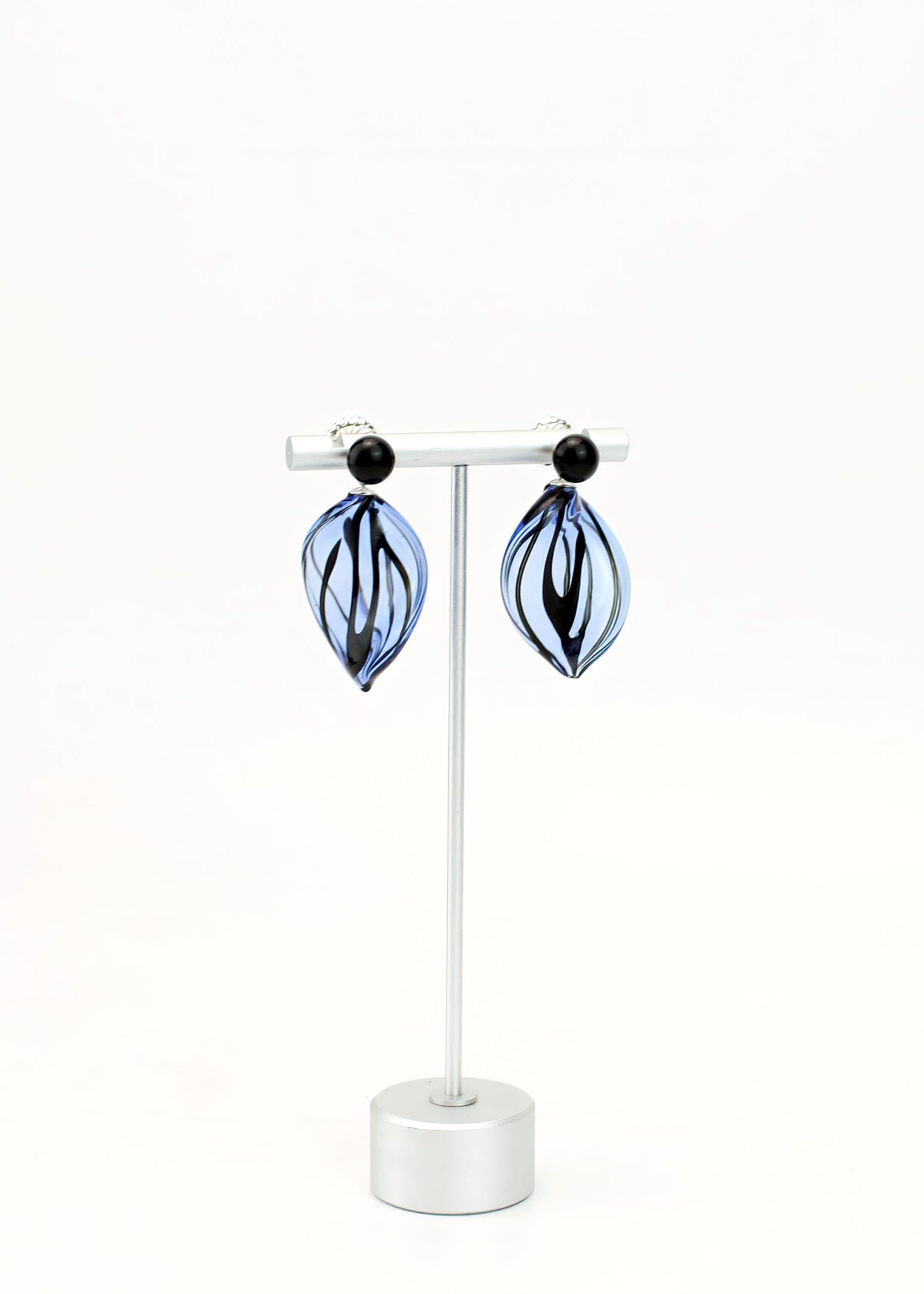 LEAFFORM EARRINGS |blue| - Image 2